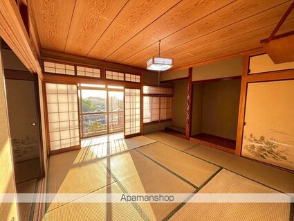 坂出市福江町６ＤＫ戸建[6DK/138.17m2]の内装1