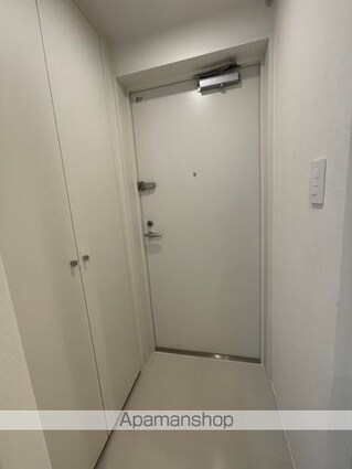 ＡＬＥＲＯ新中野ＩＩ[2K/47.18m2]の玄関