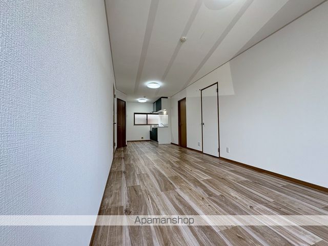 サニーコート山村の内装写真
