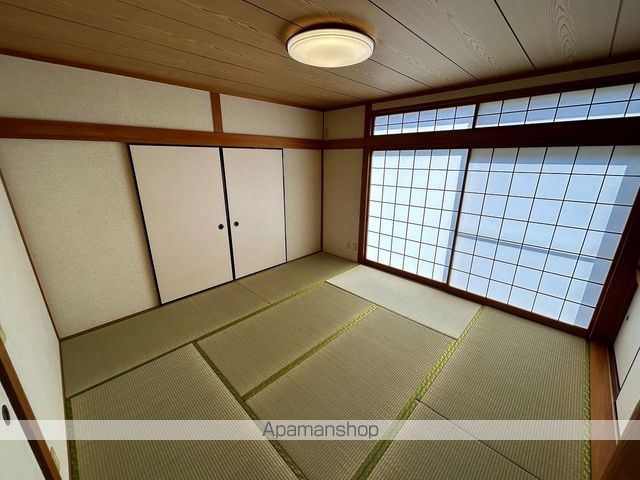 香椎線 舞松原駅 徒歩18分 2階建 築31年の内装写真