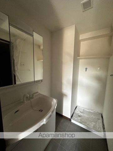 MODERN PALAZZO箱崎graceの内装写真