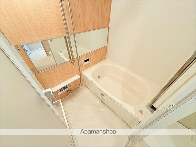 シーズンフラッツ青葉通一番町の内装写真