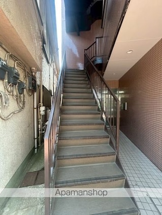 キャニオンクルーズ[1R/20.22m2]の共用部1