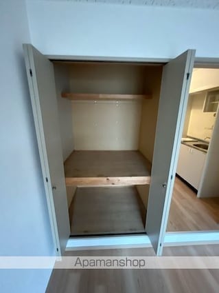 エランビタール[1K/20.7m2]の収納