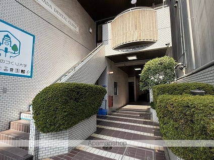 モンテベルデ花京院[1R/25.43m2]のエントランス