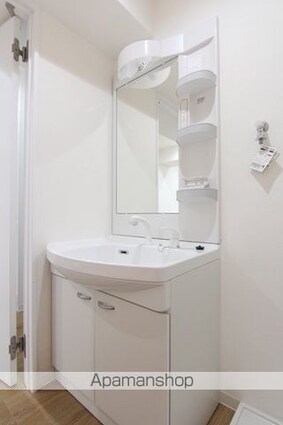 ＭＡＹＦＡＩＲ　ＨＯＮＭＡＣＨＩ　ＰＲＥＭＩＵＭ[1LDK/33.14m2]の洗面所