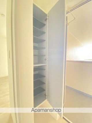 ジーメゾン春日部ウェスト[1LDK/30m2]の内装5