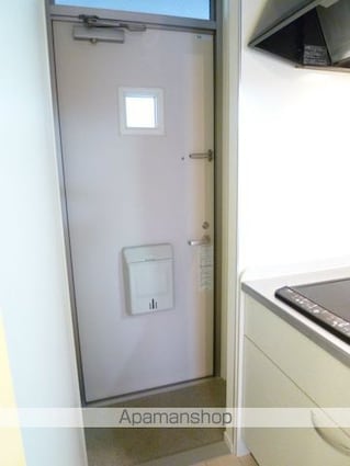 東京都立川市曙町３丁目[1K/22.31m2]の玄関
