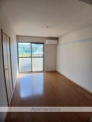 ホワイトメゾン東新町[2LDK/52.8m2]の内装2