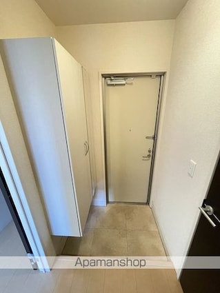 ピースランド[1LDK/40.9m2]の玄関