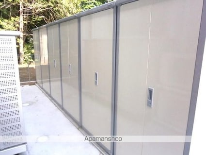 ポルテ鍋掛[1LDK/42.09m2]の共用部