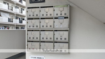 ユーミー高雄１[3DK/56.86m2]のエントランス