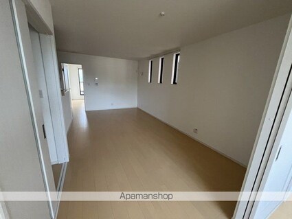 ＭＫＯ中須賀Ｅ[2LDK/63.45m2]の内装1