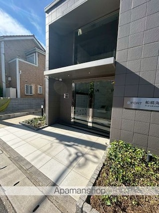 ＳーＦＯＲＴ船橋海神[1K/23.64m2]のエントランス