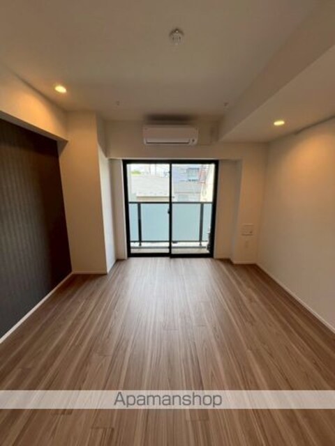 東京都中野区江原町２丁目[1K/27.88m2]のリビング・居間