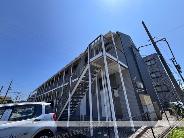 富山地鉄富山港線 奥田中学校前駅 徒歩11分 2階建 築29年の外観写真
