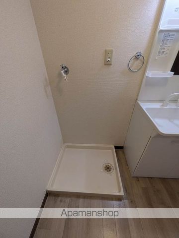 SURPLUSライフの内装写真