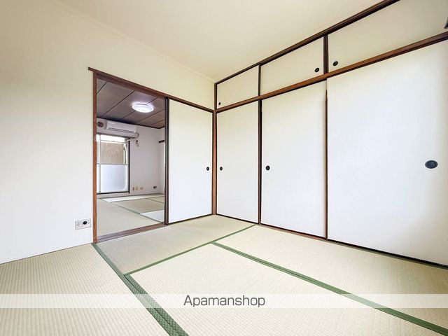 新狭山ハイツ24号棟の内装写真