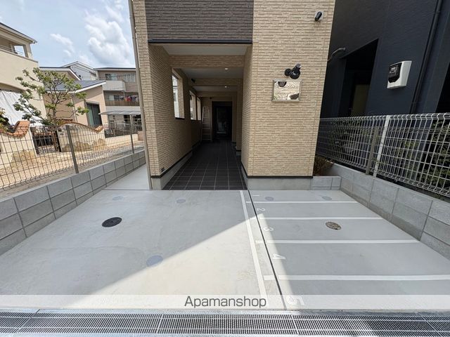 H−MAISON門真南IIの玄関写真
