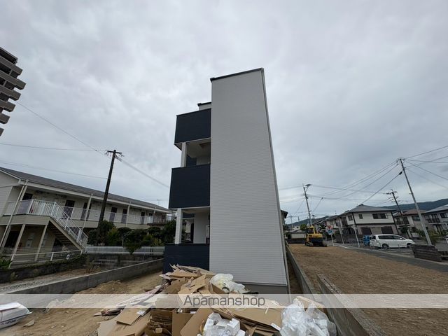 鳥栖市本町アパートの外観写真