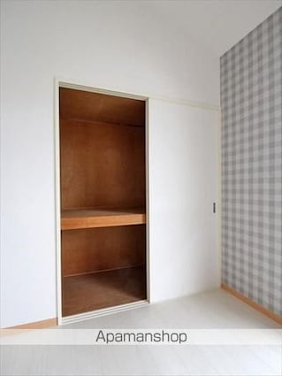 ロイヤル・ヴィラ[3LDK/67.35m2]の内装6