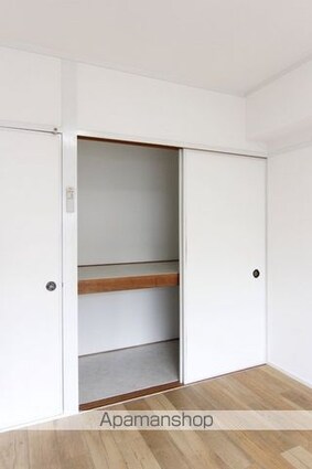 グランドロッソ朝生田[2DK/43.74m2]の収納