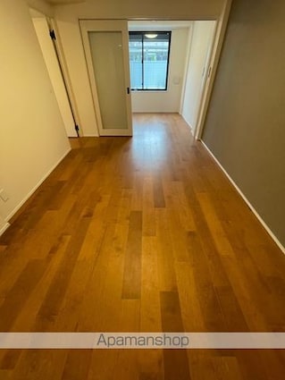 グローリオシェルト池袋Ⅱ[2LDK/48.65m2]のリビング・居間