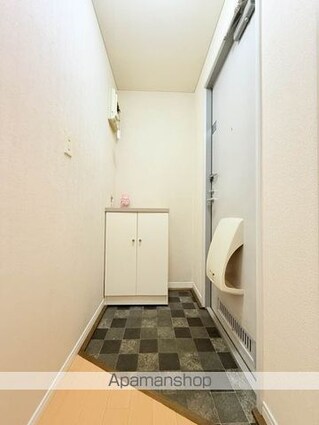 フレグランス恵Ｗ棟[3DK/58.6m2]の玄関