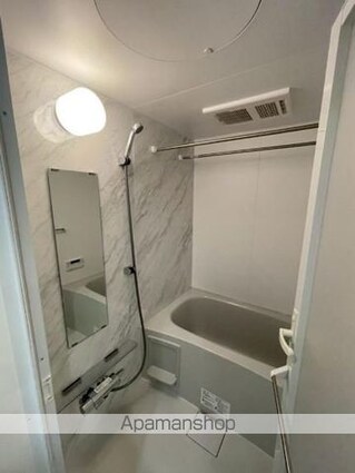 ＲｅｖｅＲｅｓｉｄｅｎｃｅ三軒茶屋[1LDK/38.94m2]のバス