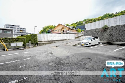 第６ゴトービル[1DK/23m2]の駐車場1