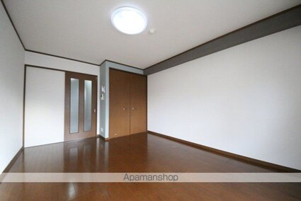 グランシャトレ伊賀上[1K/30.38m2]の内装1