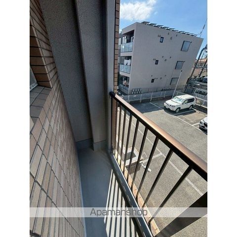 ピースフル板付の内装写真