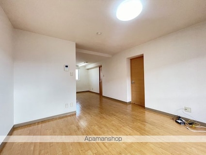 グランメール本通Ⅱ[3LDK/71.6m2]のリビング・居間