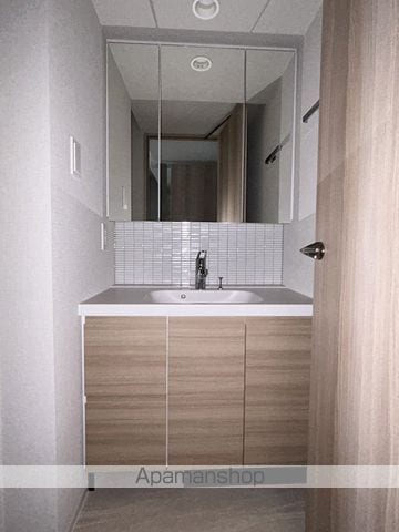 シーズンフラッツ青葉通一番町の内装写真