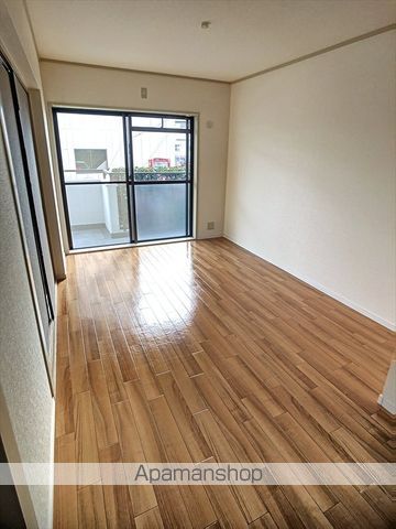 プロビデンス新富の内装写真