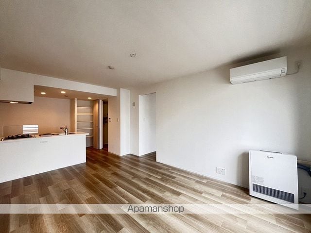 SーRESIDENCE琴似IIの内装写真