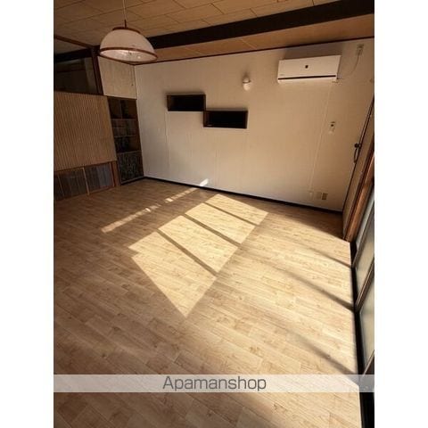 岐阜市三田洞東戸建ての内装写真