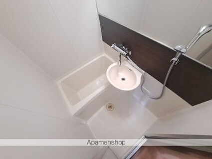 エミグランド清水町[1K/24m2]のバス