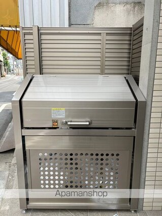東京都新宿区西落合１丁目[1LDK/30.13m2]の共用部3