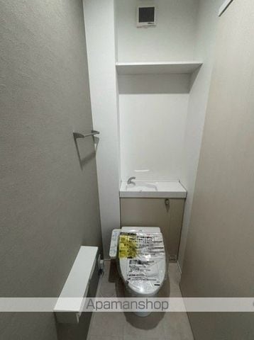FORT II IIIの内装写真