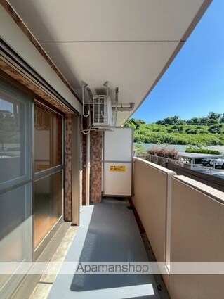 アースグローリエ[1K/30.35m2]のバルコニー