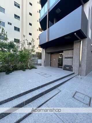 東京都渋谷区富ヶ谷２丁目[1LDK/34.5m2]のエントランス