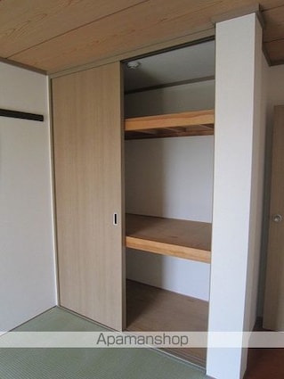 メゾン・ボナール[2DK/41.74m2]の収納