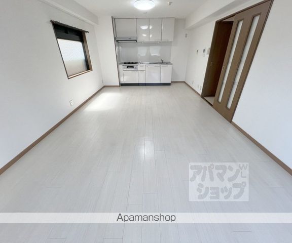 ノイ・ディアール御池の内装写真