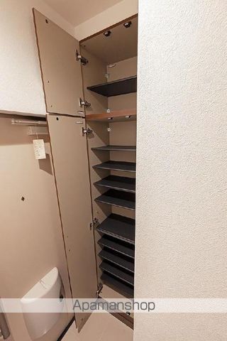 バーンメアオ シカリオンの内装写真