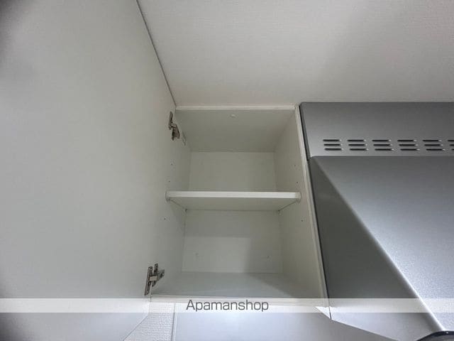 ヴェルメゾン三津屋中の内装写真