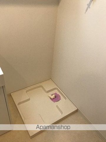 ガーデン東新宿の内装写真