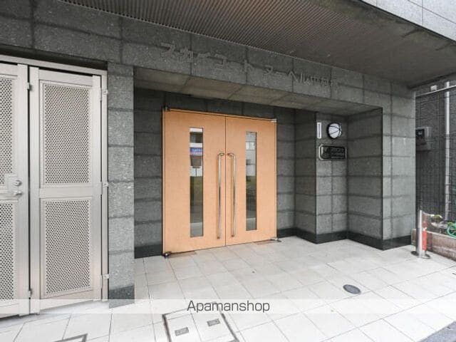 スカイコートヌーベル中村橋の玄関写真