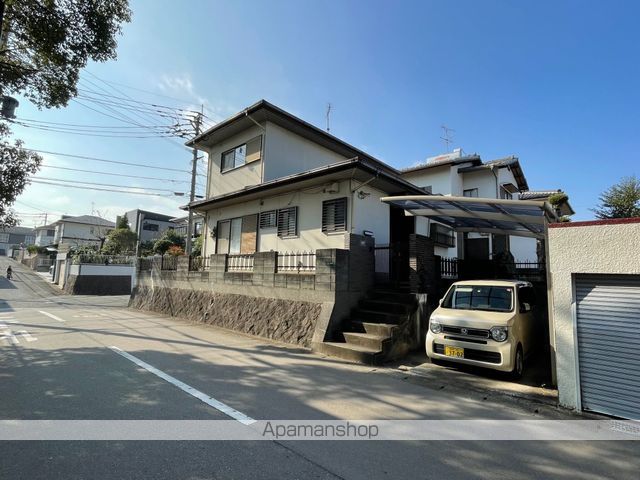 星ヶ丘公園貸家の外観写真