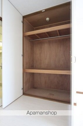 オーベルビル[1K/28.8m2]の収納